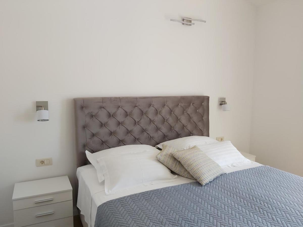Apartments Marija Brela Zewnętrze zdjęcie