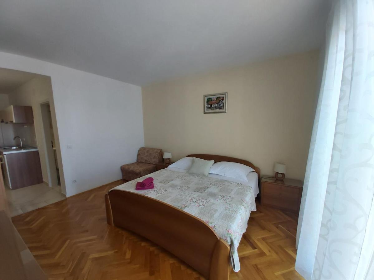 Apartments Marija Brela Zewnętrze zdjęcie