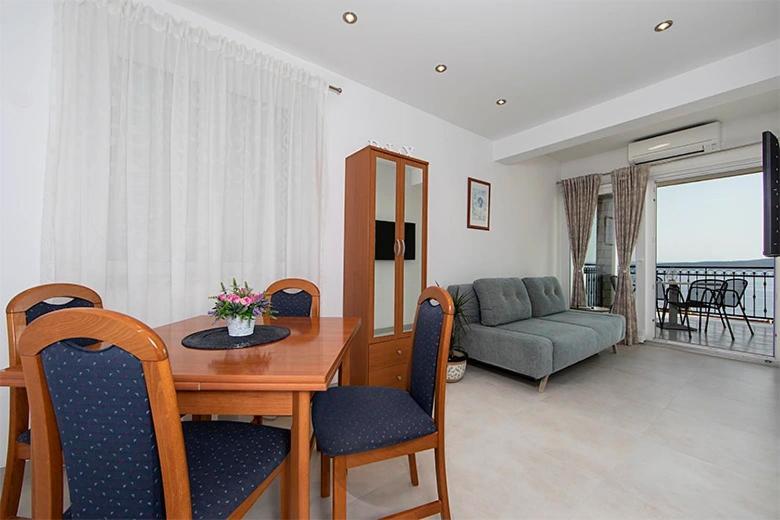 Apartments Marija Brela Zewnętrze zdjęcie