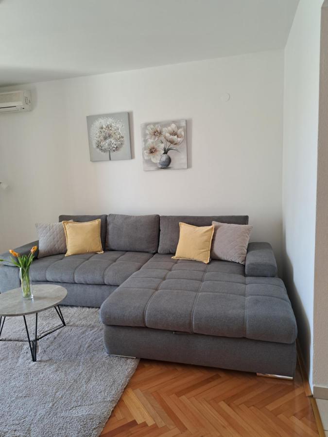 Apartments Marija Brela Zewnętrze zdjęcie