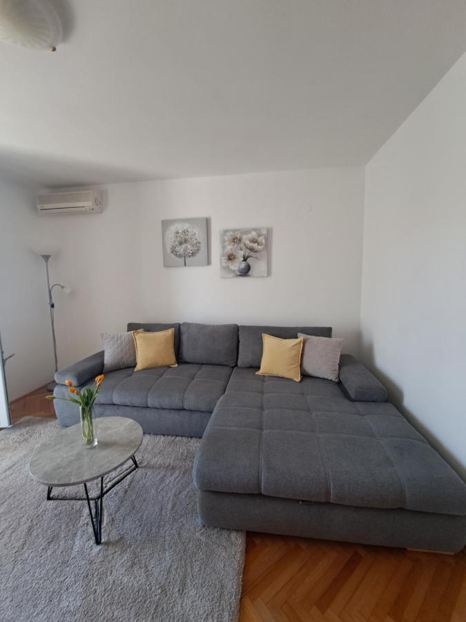 Apartments Marija Brela Zewnętrze zdjęcie
