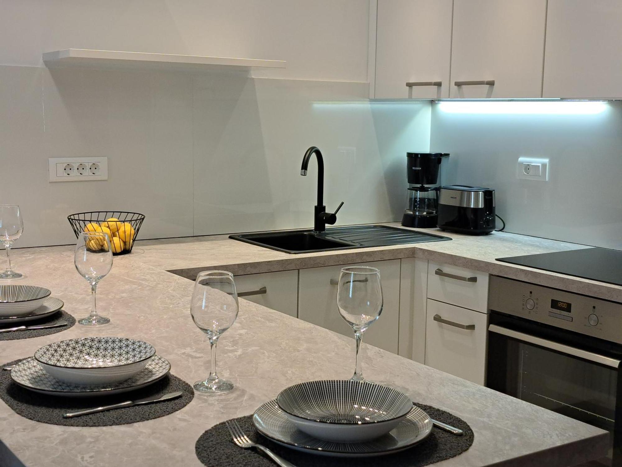 Apartments Marija Brela Zewnętrze zdjęcie