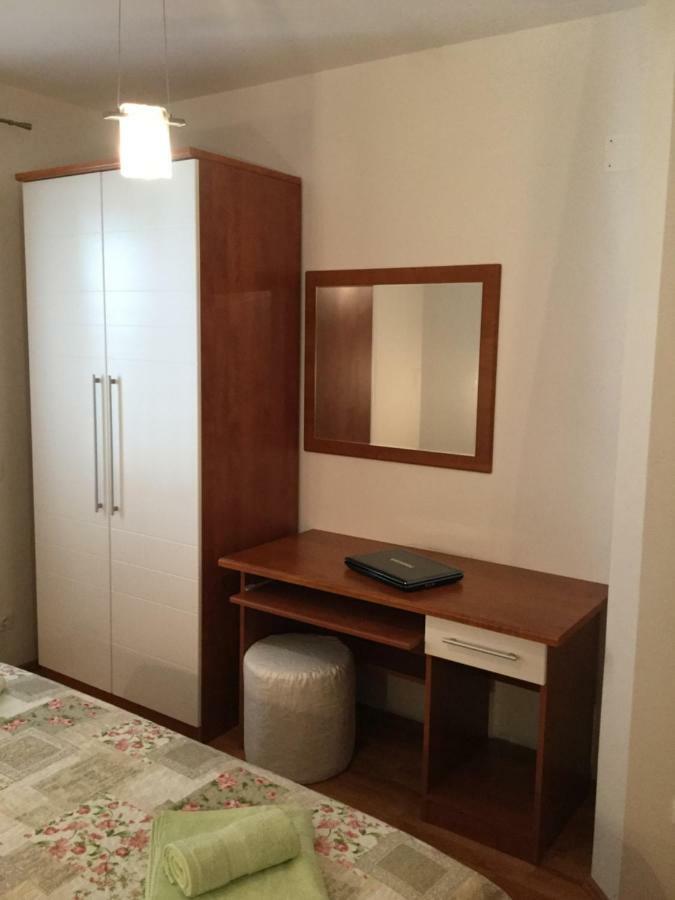 Apartments Marija Brela Zewnętrze zdjęcie