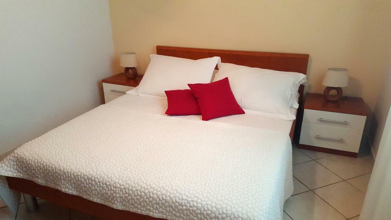 Apartments Marija Brela Zewnętrze zdjęcie